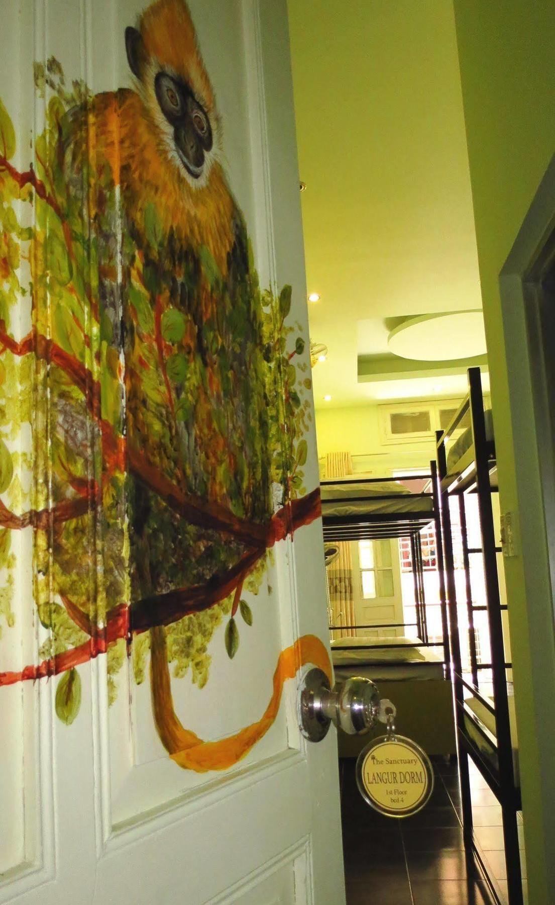 Hanoi Massive Hostel Exterior foto